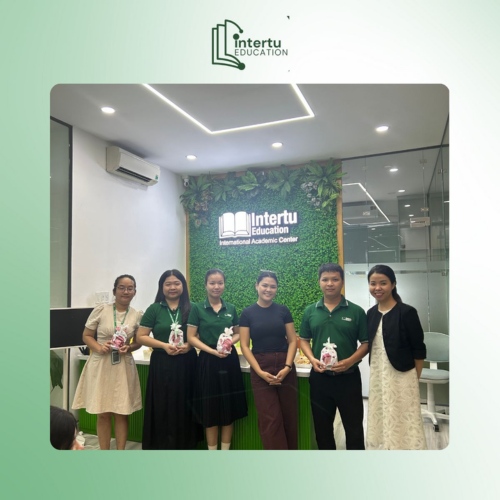 Hoạt động tổ chức sinh nhật nhân viên hàng tháng